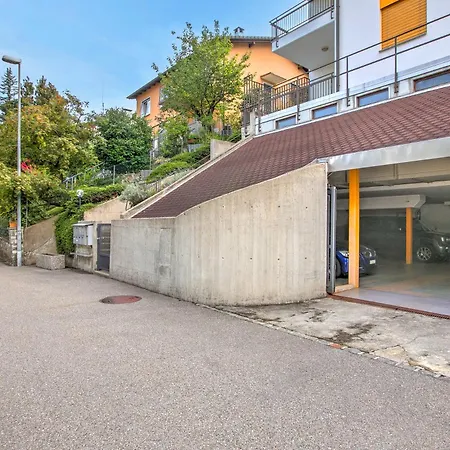 Casa Collina - Happy *